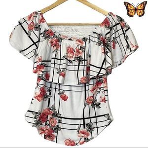 Streetwear Society Ruffle Boatneck Top Size Small